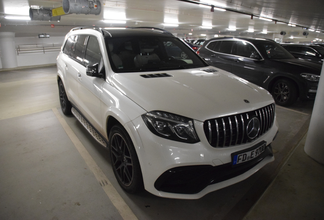 Mercedes-AMG GLS 63 X166