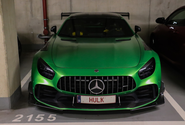 Mercedes-AMG Renntech GT R Pro C190