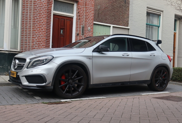 Mercedes-Benz GLA 45 AMG X156