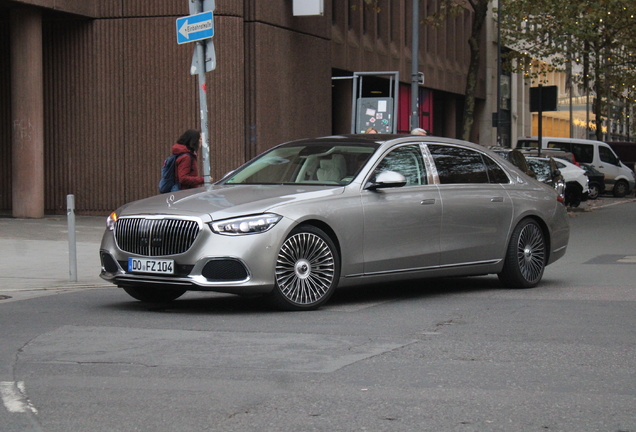 Mercedes-Maybach S 680 X223