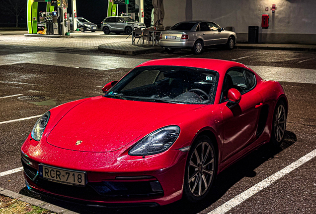 Porsche 718 Cayman GTS