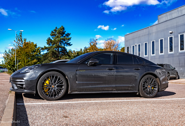 Porsche 971 Panamera Turbo S E-Hybrid MkII
