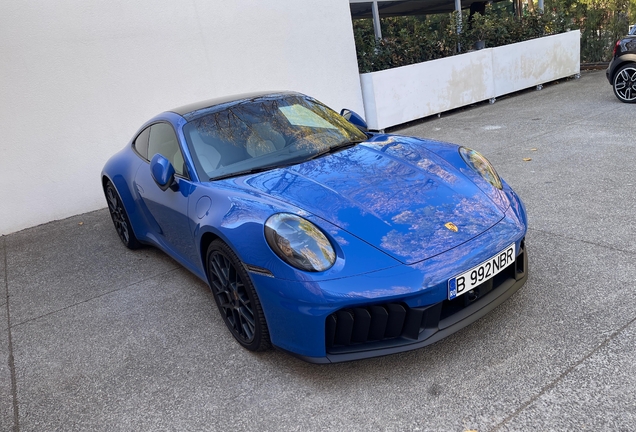Porsche 992 Carrera 4 GTS MkII