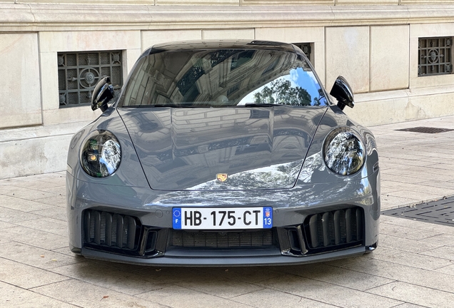 Porsche 992 Carrera 4 GTS MkII