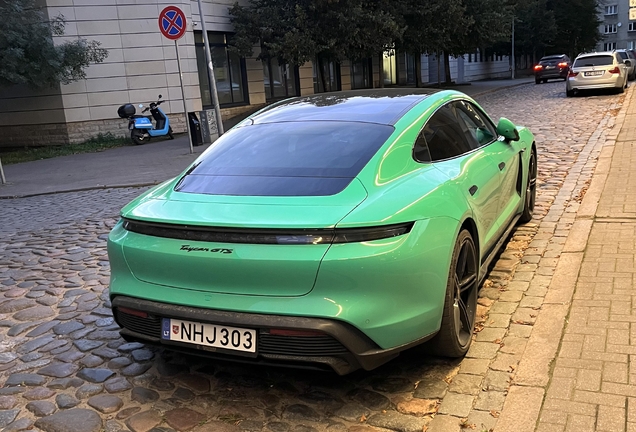 Porsche Taycan GTS