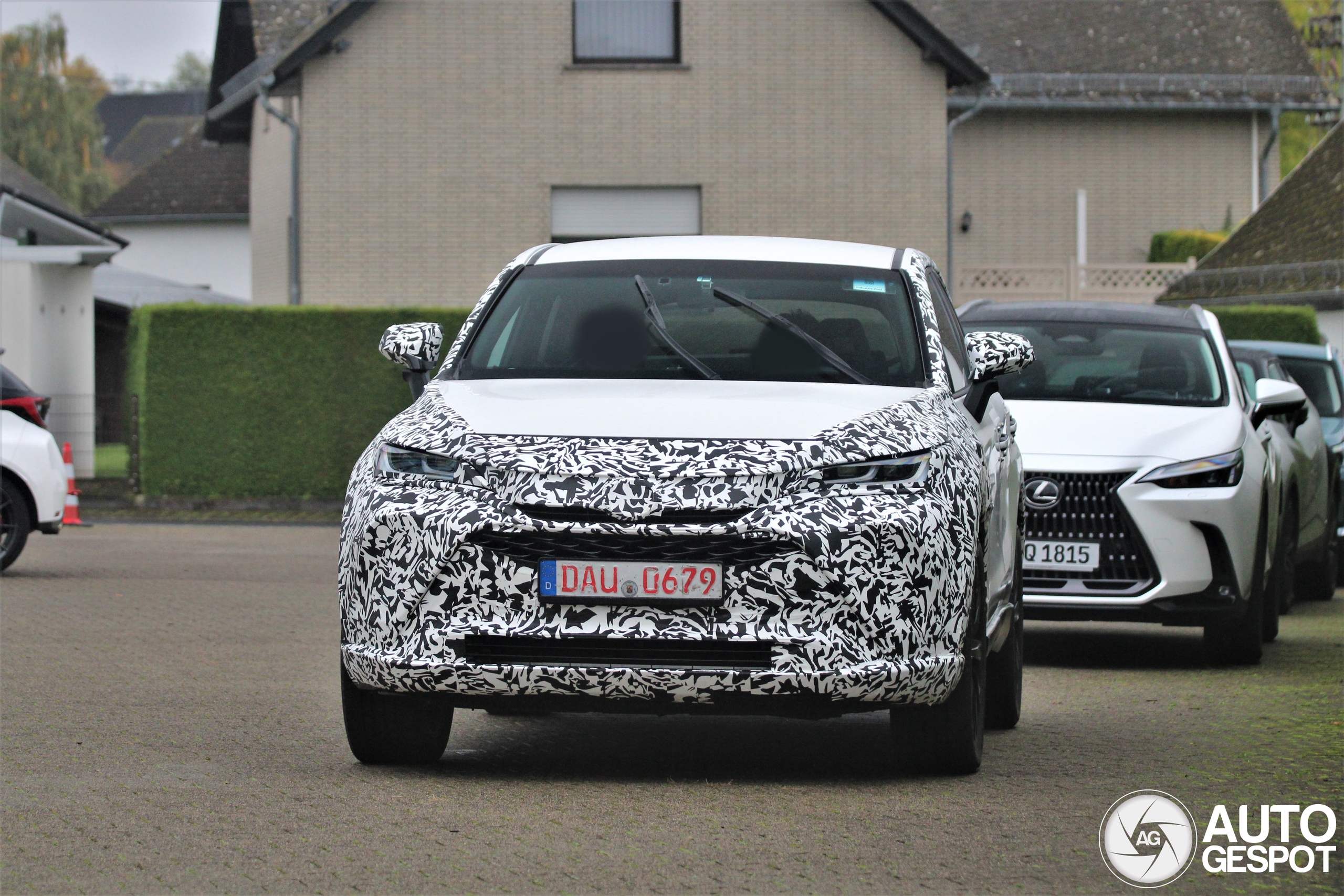 Toyota Harrier 2027 Mule