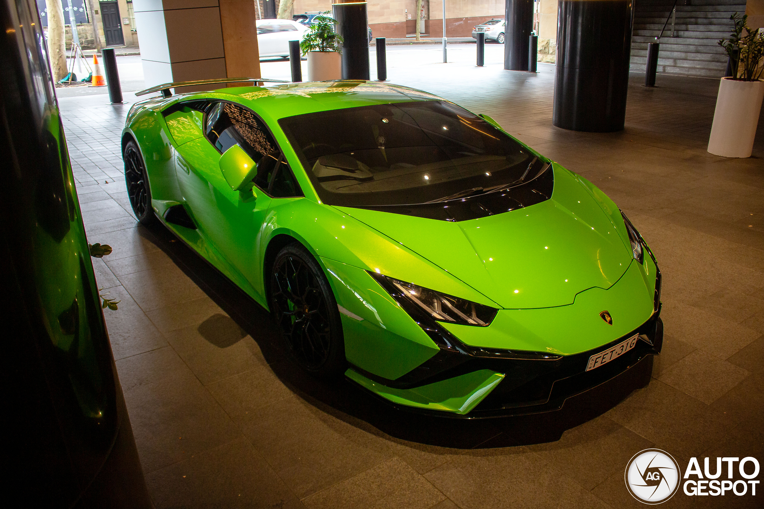 Lamborghini Huracán LP640-2 Tecnica