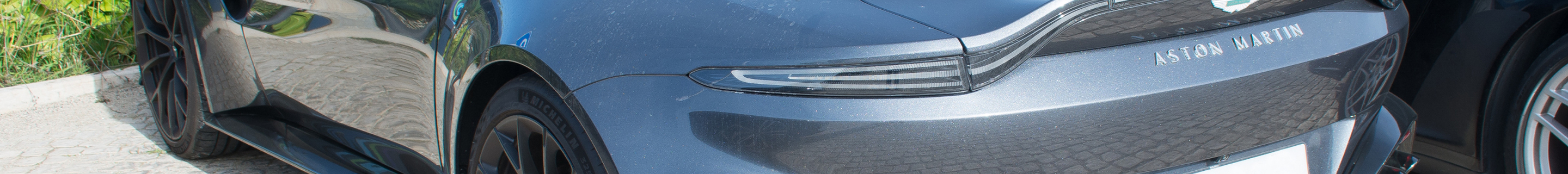 Aston Martin Vantage 2024