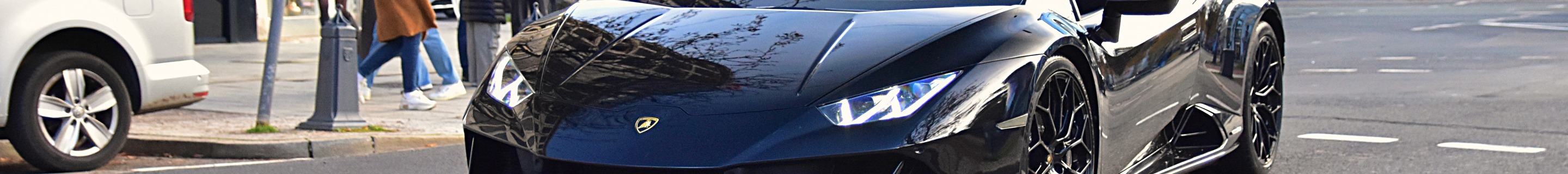 Lamborghini Huracán LP640-4 EVO Spyder