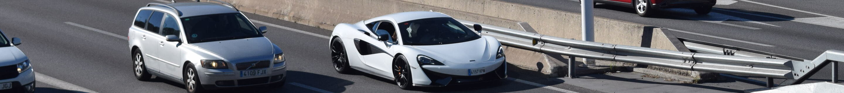 McLaren 570S
