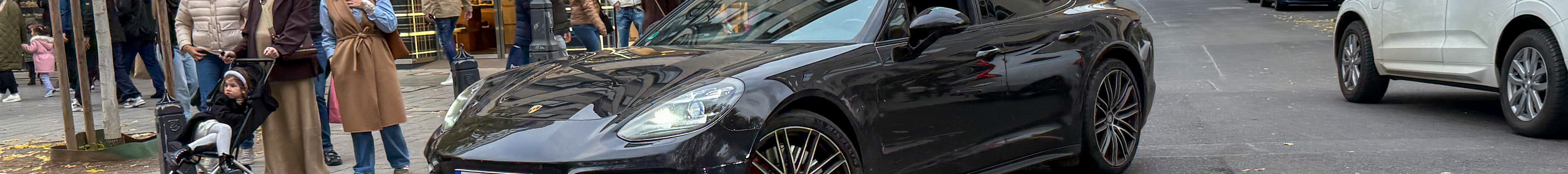 Porsche 971 Panamera Turbo MkI