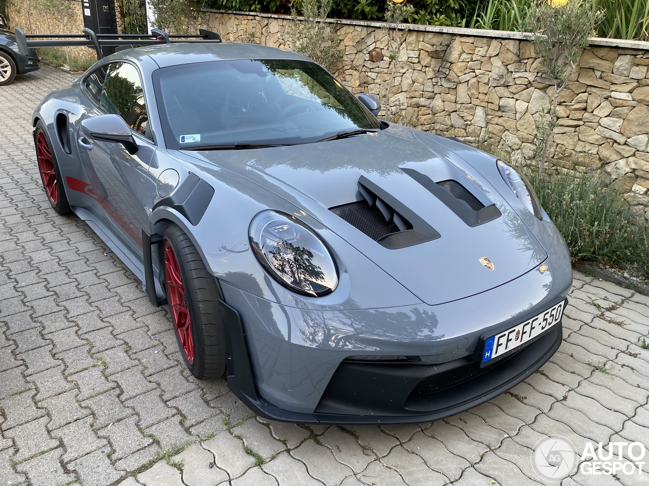 Porsche 992 GT3 RS MkI