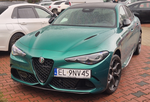 Alfa Romeo Giulia Quadrifoglio 2023