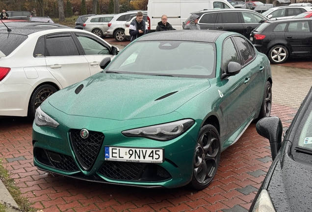 Alfa Romeo Giulia Quadrifoglio 2023