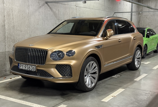 Bentley Bentayga Azure 2024