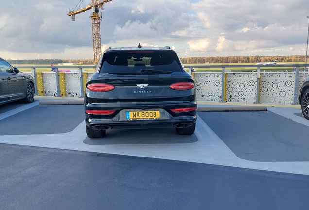 Bentley Bentayga Azure