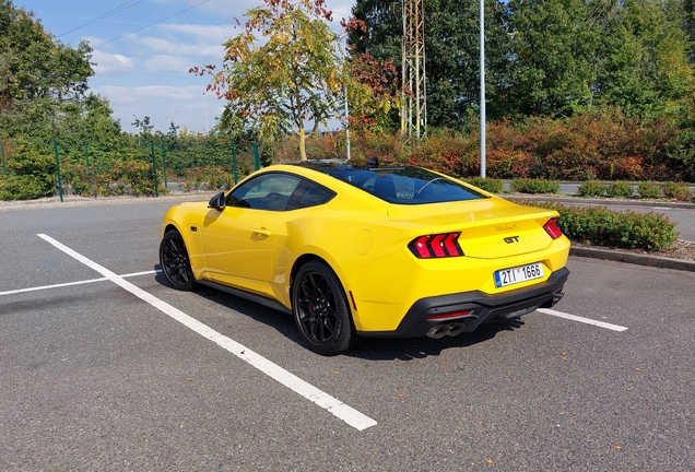 Ford Mustang GT 2024