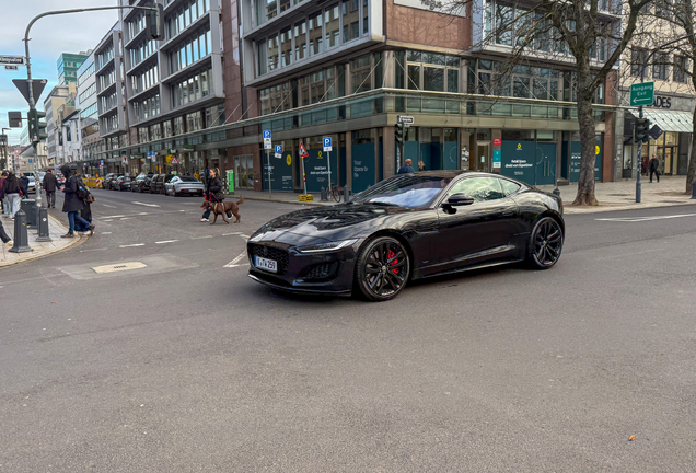 Jaguar F-TYPE P450 Coupé 2020