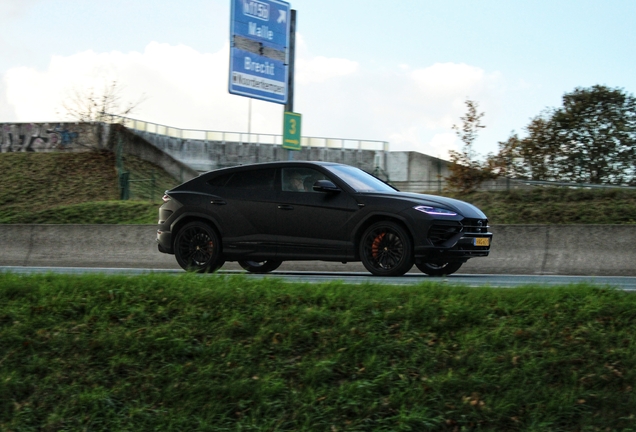 Lamborghini Urus SE
