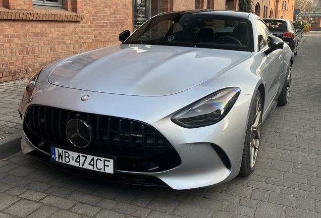 Mercedes-AMG GT 63 C192