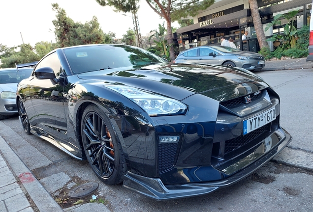 Nissan GT-R 2017