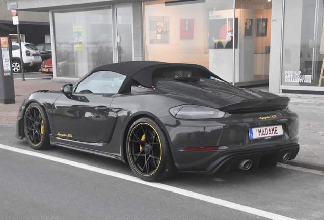 Porsche 718 Spyder RS