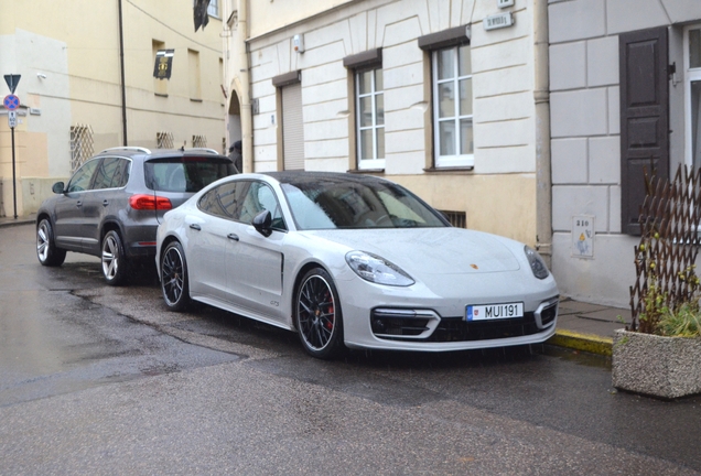Porsche 971 Panamera GTS MkII