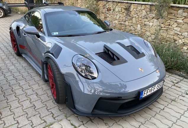 Porsche 992 GT3 RS MkI