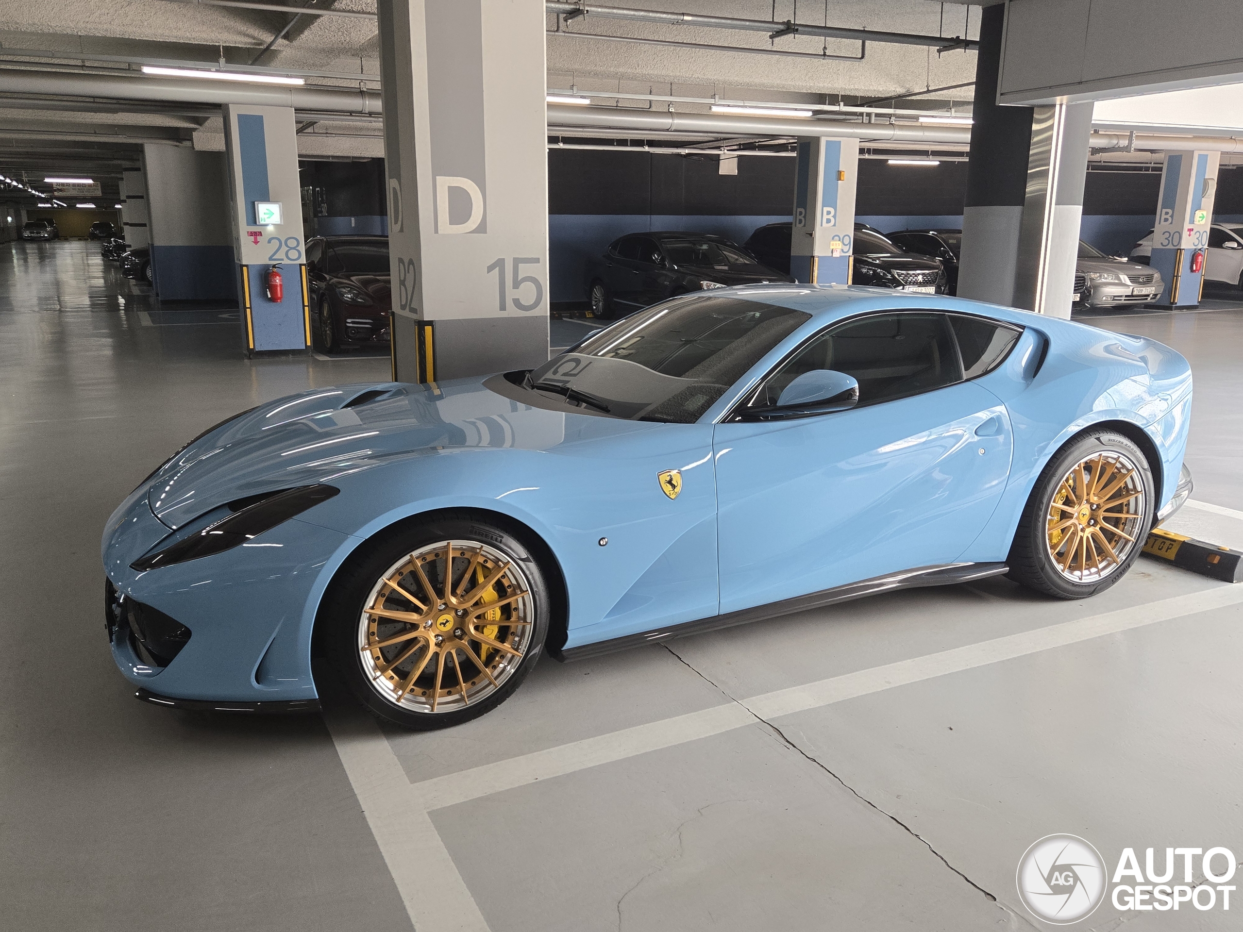 Ferrari 812 Superfast