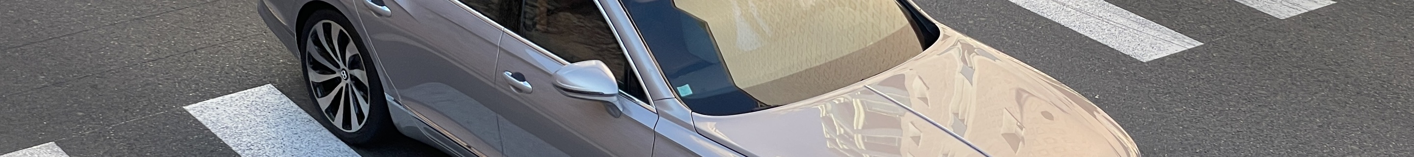 Bentley Flying Spur V8 2021