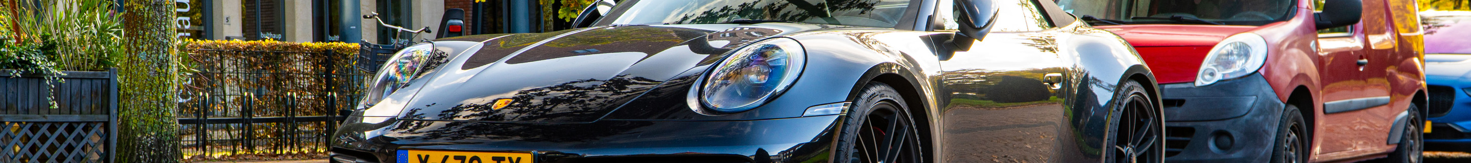 Porsche 992 Carrera 4 GTS Cabriolet MkI