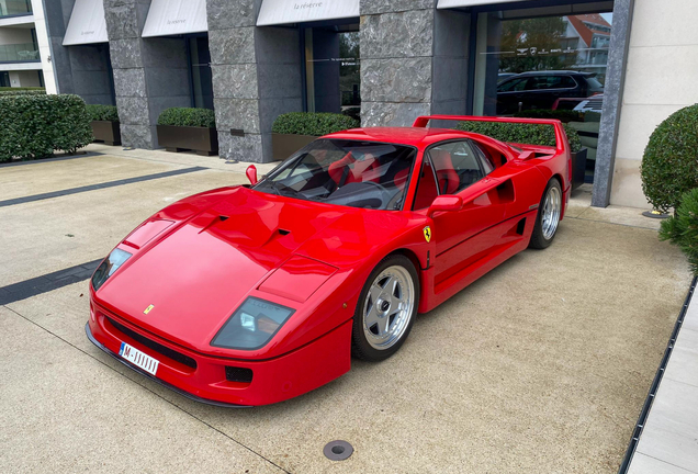 Ferrari F40