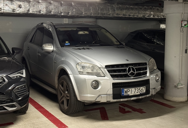 Mercedes-Benz ML 63 AMG W164 2009