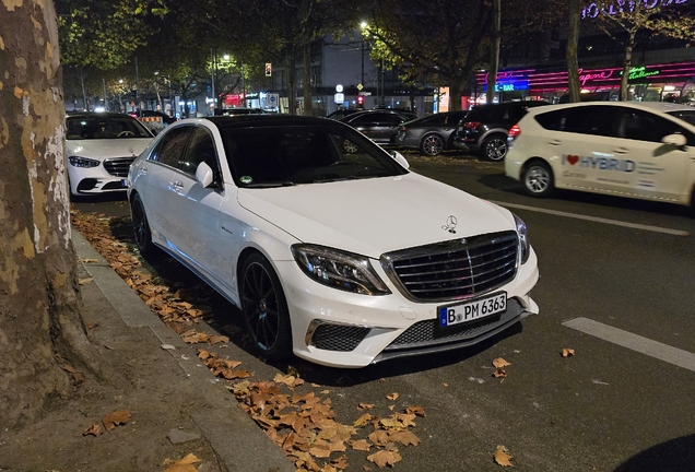 Mercedes-Benz S 63 AMG V222
