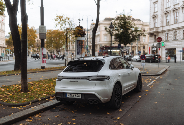 Porsche 95B Macan GTS MkIII