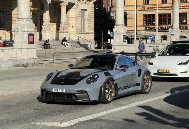 Porsche 992 GT3 RS MkI Weissach Package