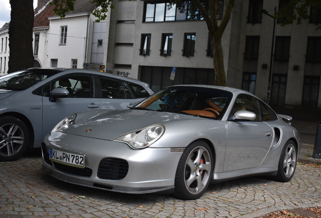 Porsche 996 Turbo