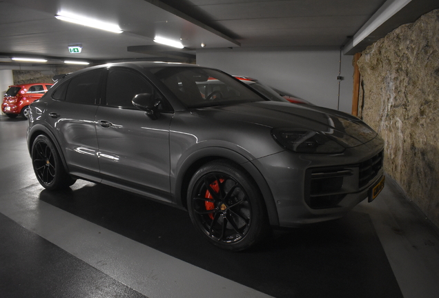 Porsche Cayenne Coupé Turbo E-Hybrid