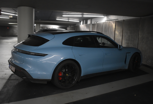 Porsche Taycan GTS Sport Turismo