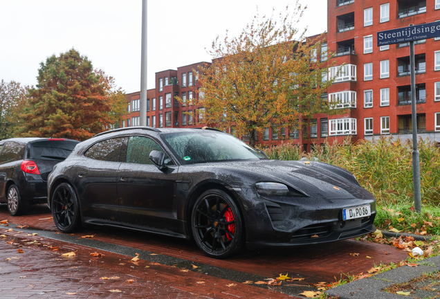Porsche Taycan GTS Sport Turismo