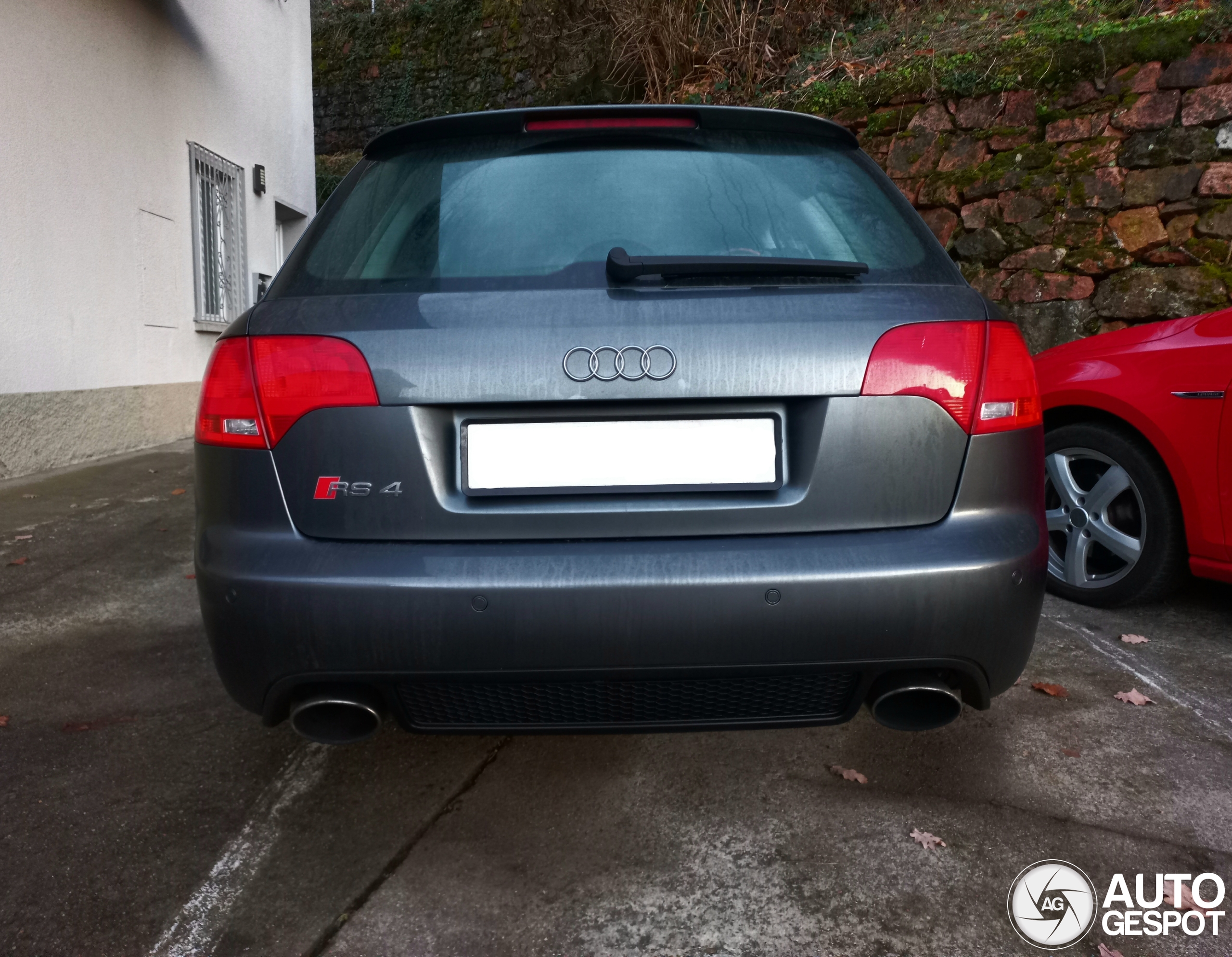 Audi RS4 Avant B7