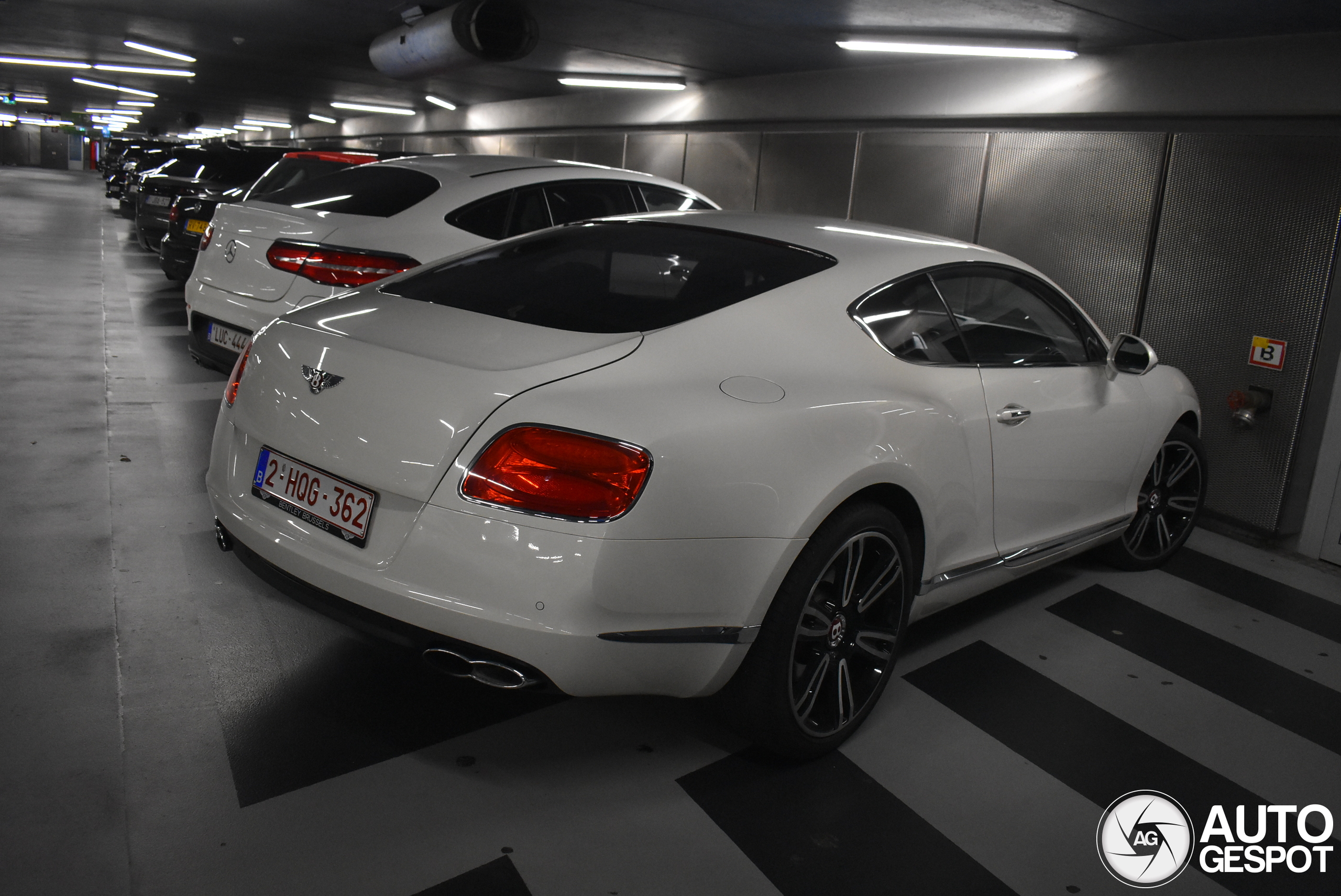 Bentley Continental GT V8