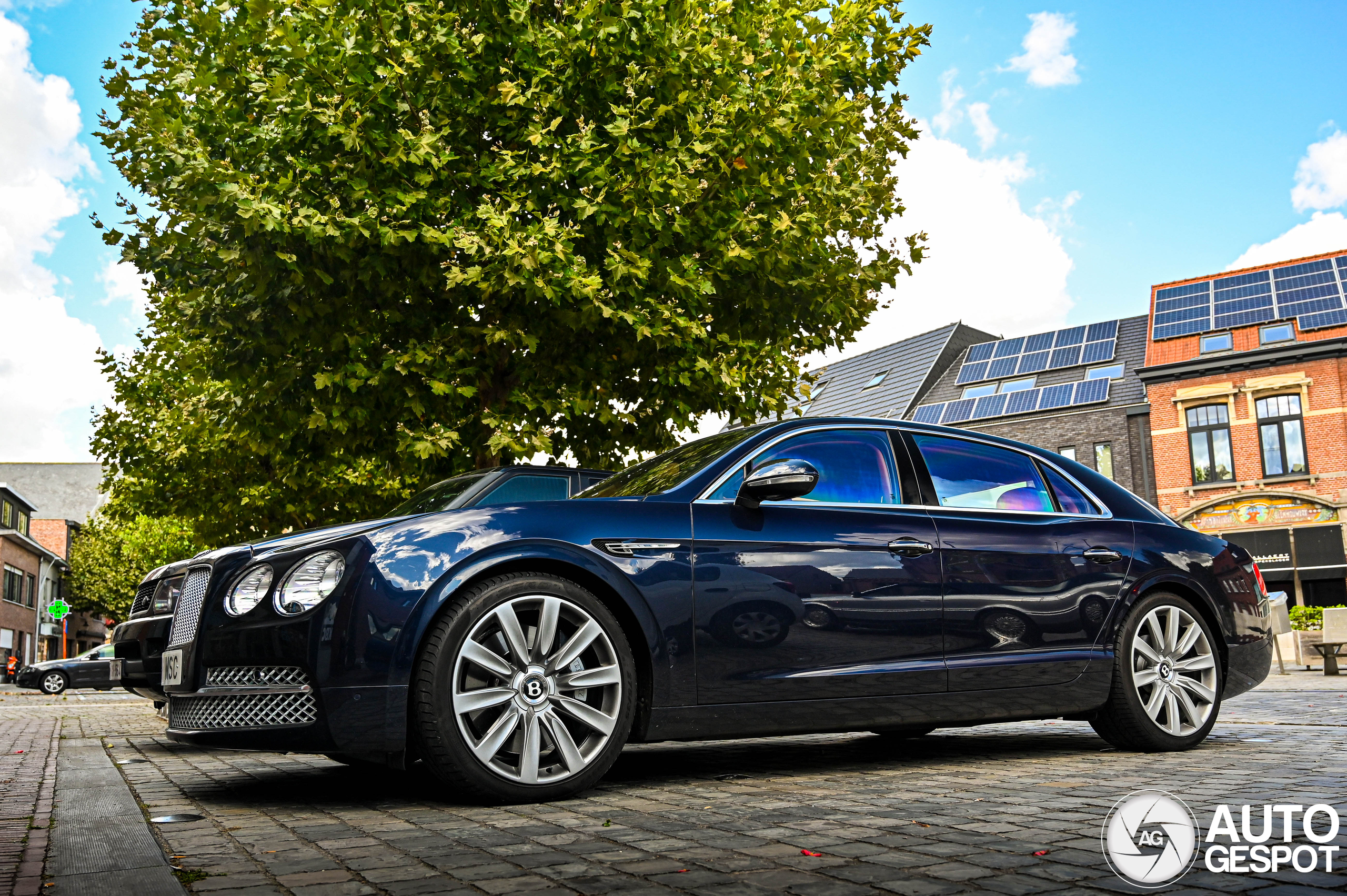 Bentley Flying Spur W12