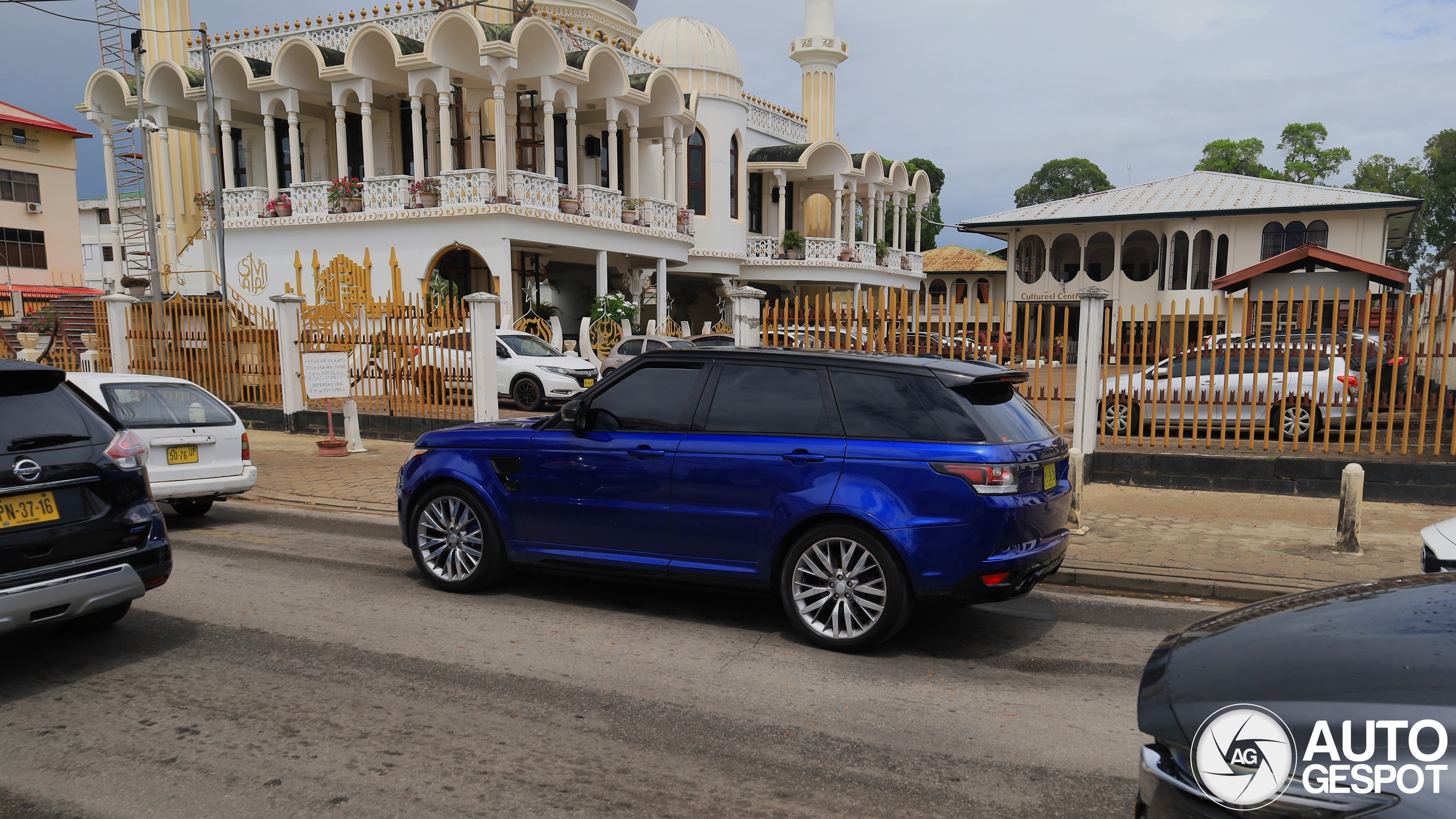 Land Rover Range Rover Sport SVR - 11 November 2025 - Autogespot