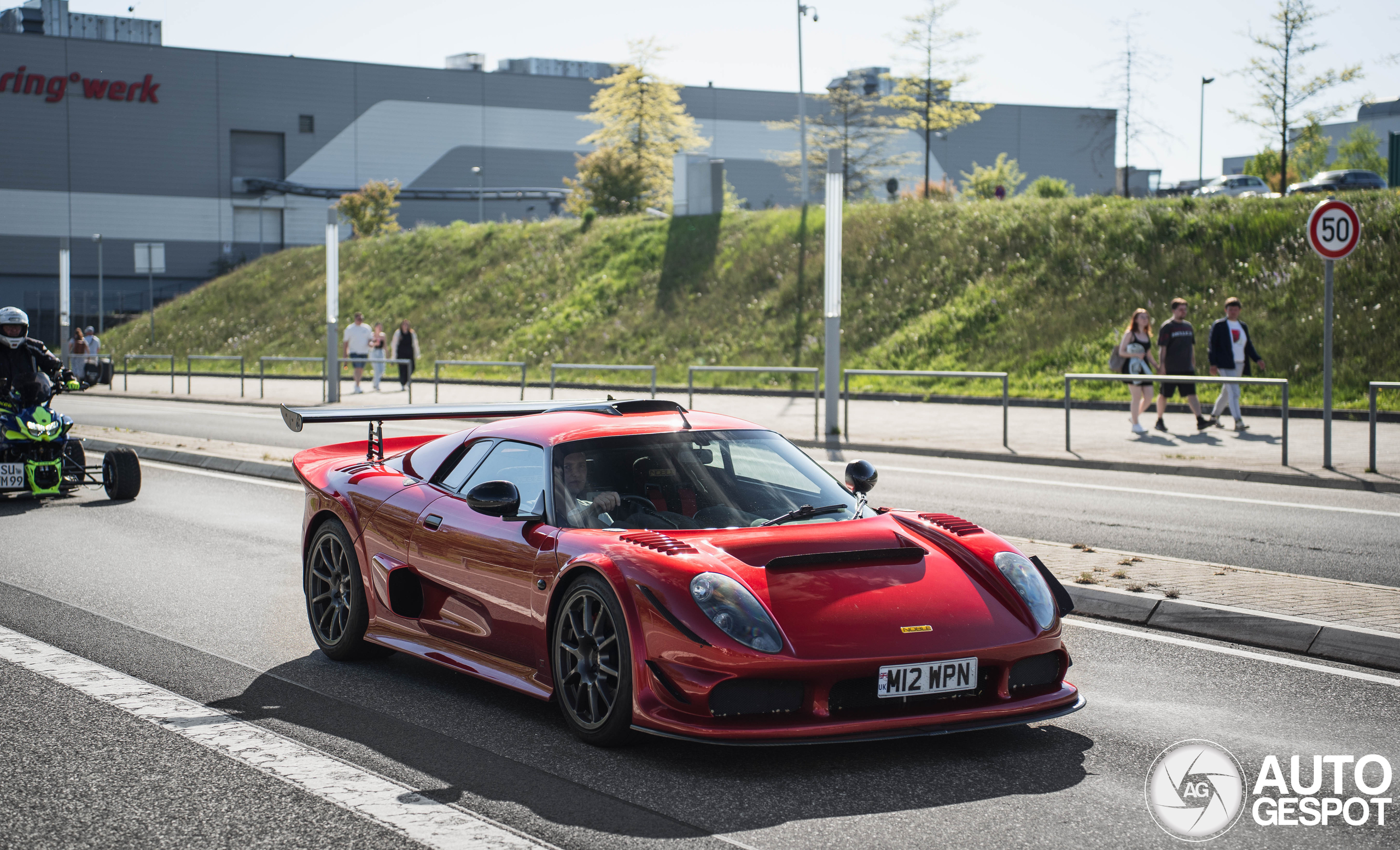 Noble M12 GTO-3R