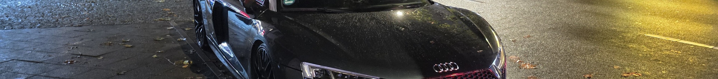 Audi R8 V10 Spyder 2016