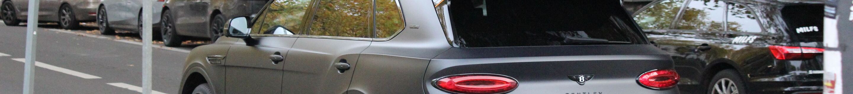 Bentley Bentayga V8 S 2024 Black Edition