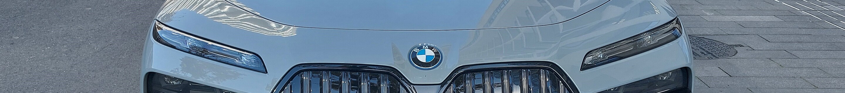 BMW M760e xDrive