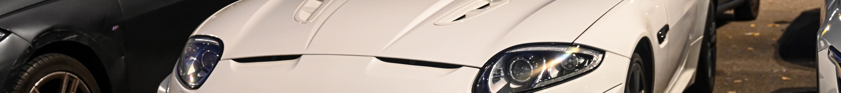 Jaguar XKR-S 2012