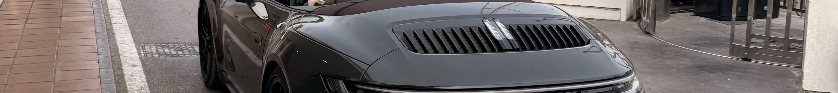 Porsche 992 Carrera 4 GTS Cabriolet MkI